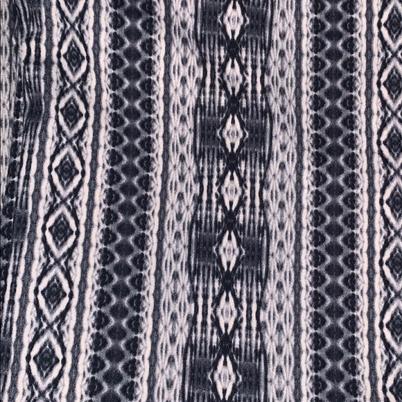 Flared high waisted pants - Picture 4 of 4